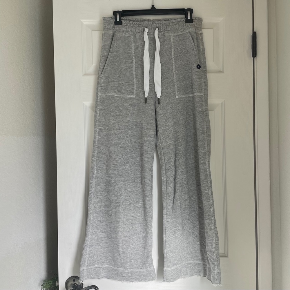 Abercrombie & Fitch Wide Leg Sweat Pants